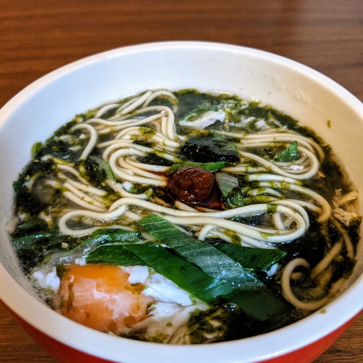 簡単ランチ♪ピリ辛海苔ラーメン